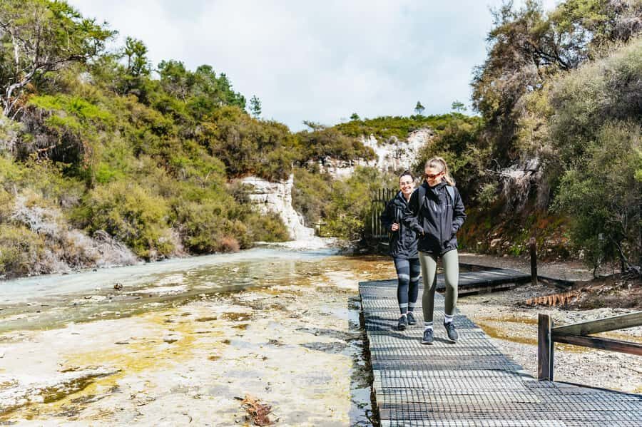 Rotorua: Wai-O-Tapu Geothermal Park Entry Ticket - Practicalities and Tips