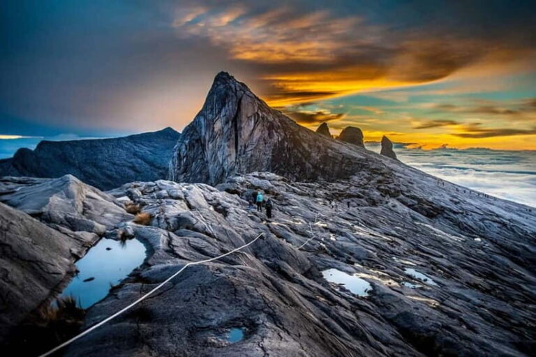 Sabah: 2 Days 1 Night Mount Kinabalu Climb - The Bottom Line