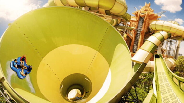 Sanya: Atlantis Aquaventure Waterpark - Who Should Consider Visiting?
