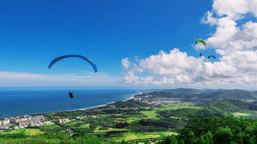 Sanya: VIP Paragliding Experience Over Haitang Bay - Who will love this experience?