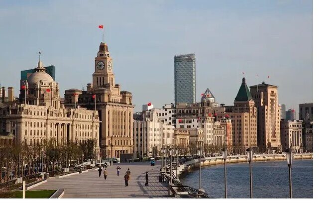 Shanghai's Bund Whispers: Unlock 23 Architectural Secrets! - An In-Depth Look at the Tour Experience
