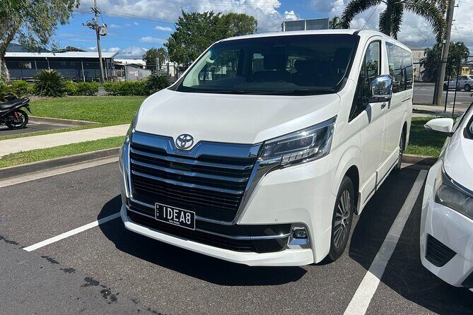 Shared Transfer Between Cairns and Port Douglas - Who Is This Transfer Best For?