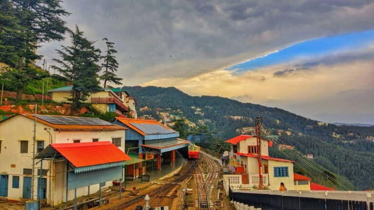 Shimla: UNESCO Toy Train Ride with Guide - Itinerary Breakdown: What to Expect