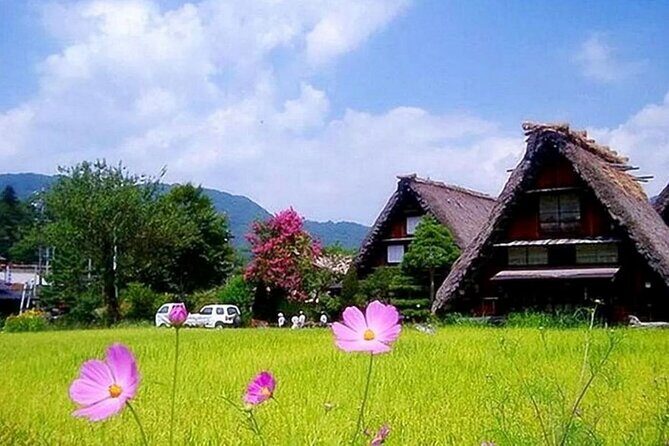 Shirakawa-go, Hida Takayama Day and Old Town Tour from Nagoya - Second Stop: Shirakawa-go Gassho Village