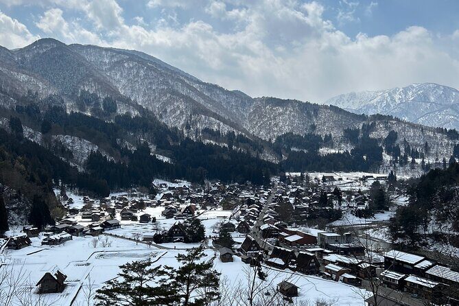 SHIRAKAWAGO Daytour with Hotel Pick-up and Drop off from Nagoya - What Travelers Should Know