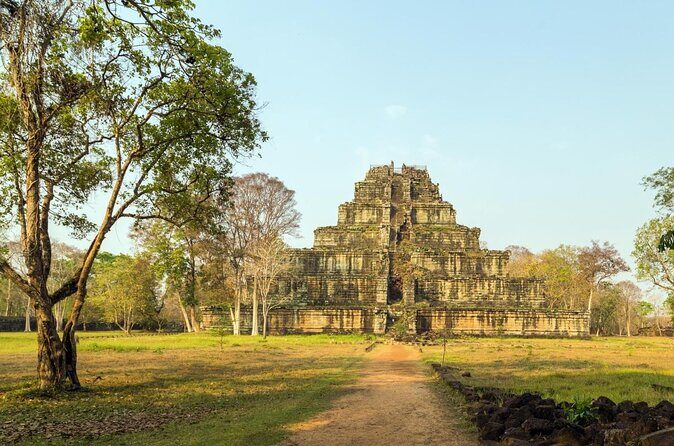 Siem Reap Airport pickup and Beng Mealea visit by private taxi - Why This Tour Offers Great Value