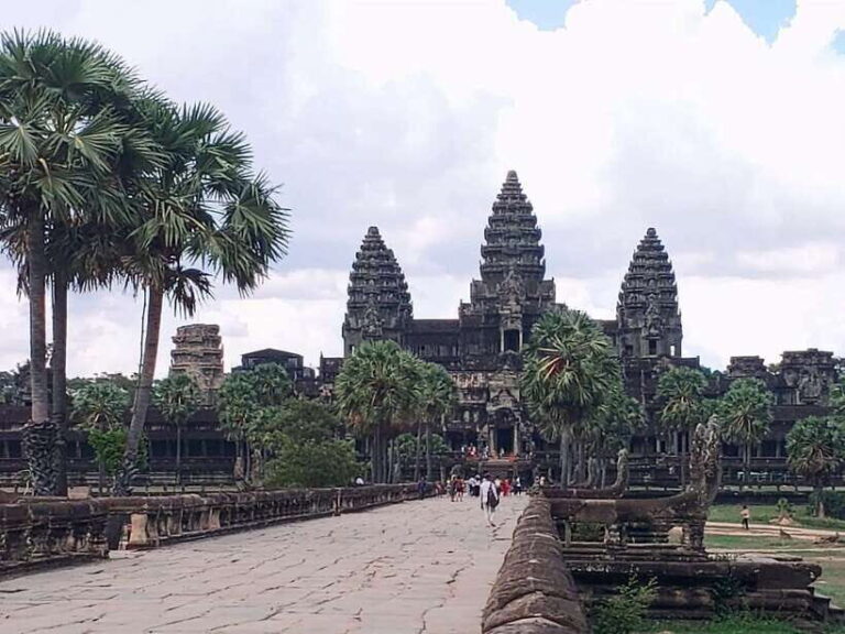Siem Reap: Angkor Wat Private Tour by Tuk Tuk - Authenticity, Value, and Who Should Consider This Tour