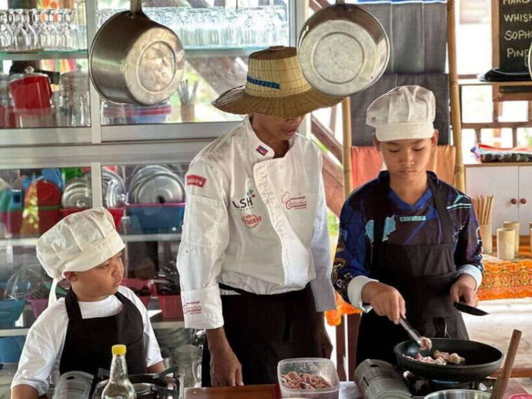Siem Reap Khmer Cooking Class and Local Market Tour - Detailed Breakdown of the Itinerary