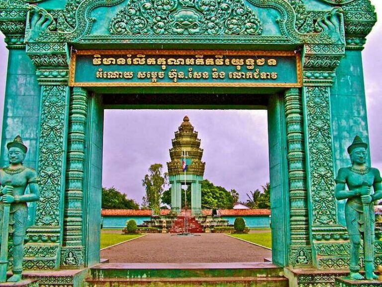 Siem Reap: Khmer Rogue, War museum &landmine museum Day Tour - A Closer Look at the Itinerary