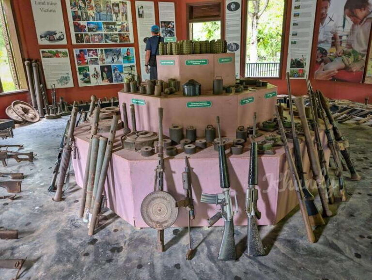 Siem Reap: War Museum included Ticket & Free Round trip - Who Will Appreciate This Tour?