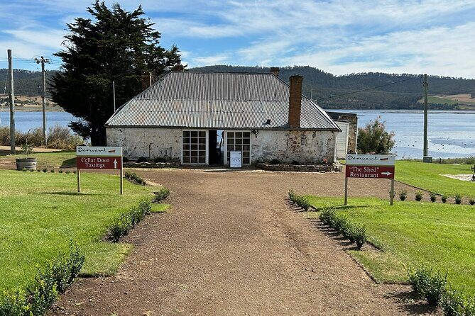 Signature Wine Tour - Hobart & SE Tasmania - Authentic Experiences & Highlights