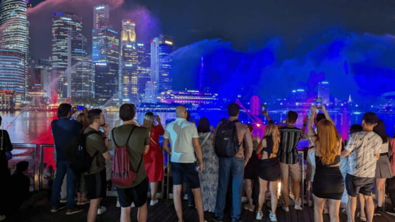 Singapore: Sunset River Cruise and Glittering Light Shows - The Practicalities: What You Should Know