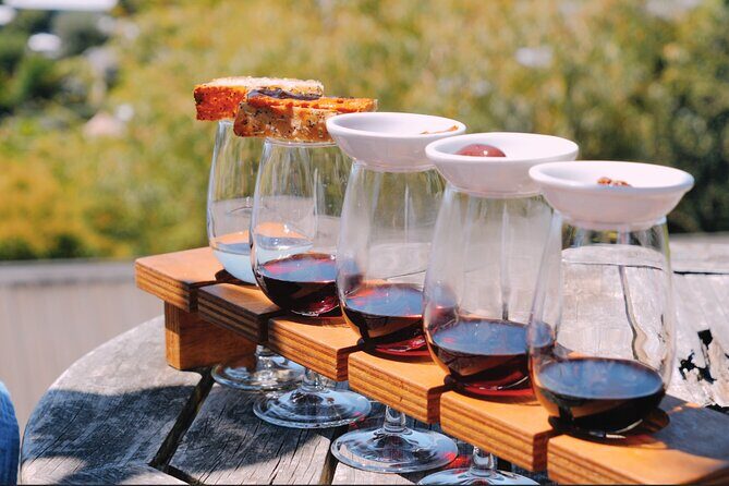 Sip & Savour through Waiheke Island (11 guests max) - Transportation and Logistics