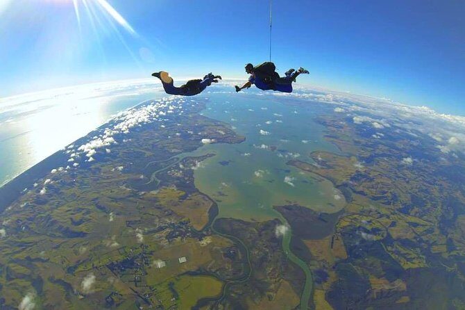 Skydive Auckland - The Experience of the Guides and Staff