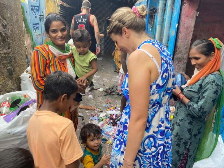Slum Tour - Sanjay Colony Slum Guided Walking Tour in DELHI - The Itinerary: What You Can Expect