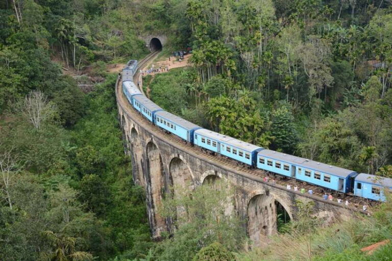 Sri Lanka cultural triangle, hill country and aborigines - Authenticity and Value
