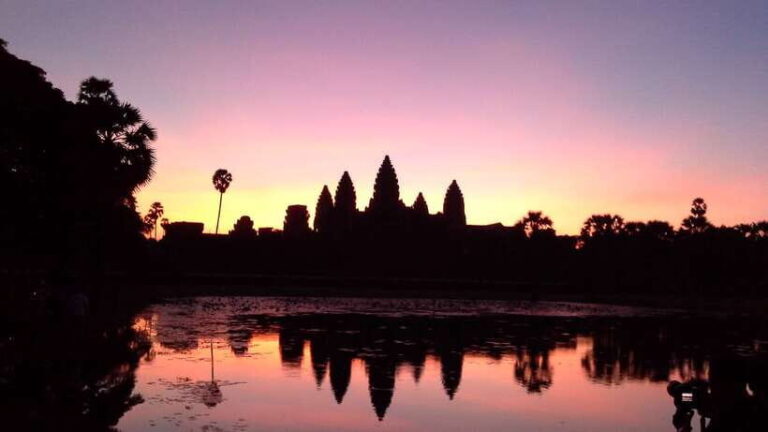 Sun Rise Small Group Day Tour in Temples of Angkor - The Itinerary in Detail