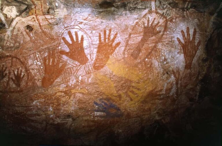 Sunrise Uluru Private Tour - Who Should Book This Tour?