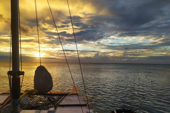 Sunset sailing - The Sum Up