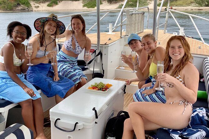Surfers Paradise to Wavebreak Island 3 Hour Private Cruise - Detailed Breakdown of the Itinerary