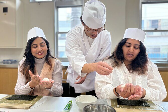 Sushi Making Class in Tsukiji Fish Market with Professional Chef - Ingredients and Utensils: Freshness and Authenticity