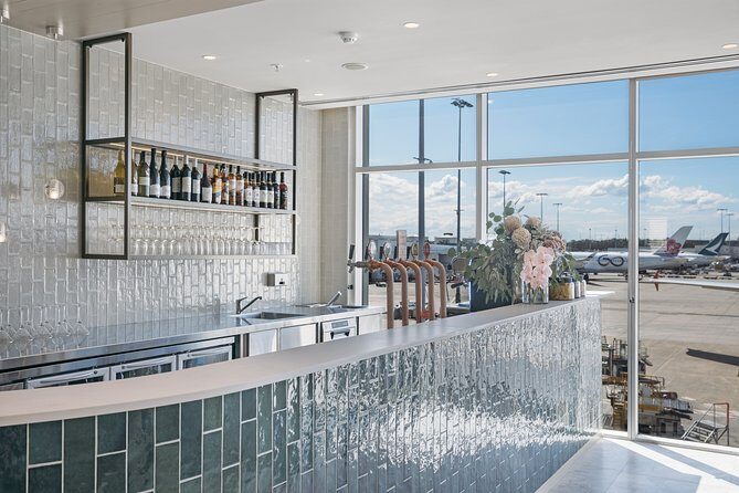 Sydney Airport Plaza Premium Lounge - Is It Worth the Price?