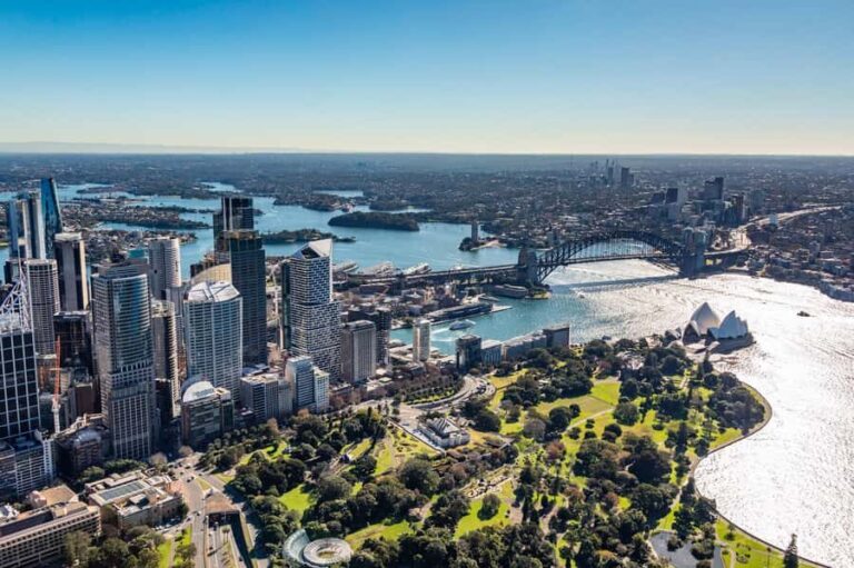 Sydney Harbour: 20 Minute Private Helicopter Flight for 2 - Who would love this?