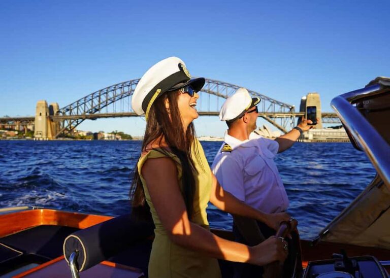Sydney Harbour Iconic Sunset Selfies Tour - Who’s This Tour Best For?
