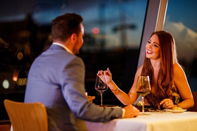 Sydney Harbour Starlight Dinner Cruise from Darling Harbour - An In-Depth Look at the Experience