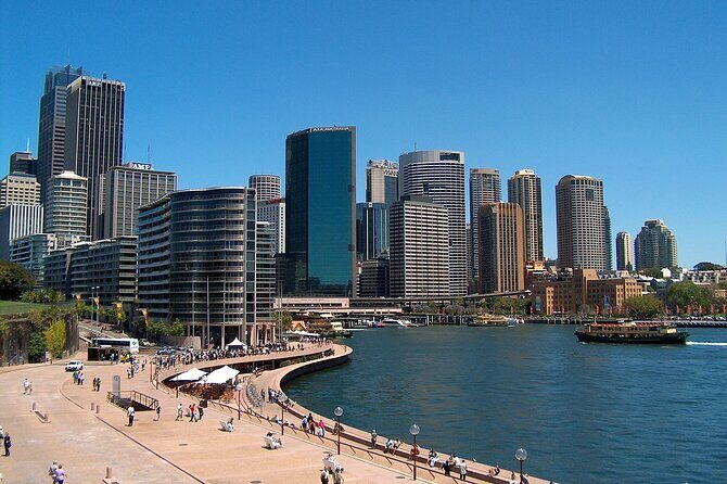 Sydney Must-See Attractions Walking Tour With A Guide - What’s Included and What to Keep in Mind