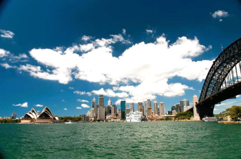 Sydney: Private Tour with Photography plus a Harbour Cruise - Why This Tour Might Be Perfect for You