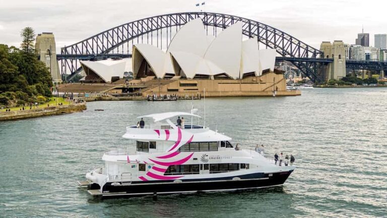 Sydney: Sydney Harbor Lunch Cruise with Welcome Drink - Why the Views Matter