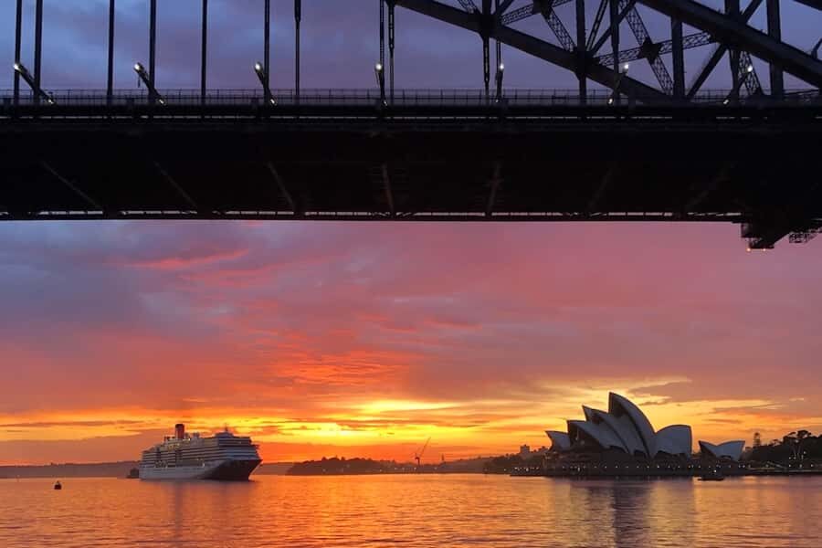 Sydney: Twilight Treasures Sunset Harbour Cruise - An in-depth look at the Twilight Treasures Sunset Harbour Cruise