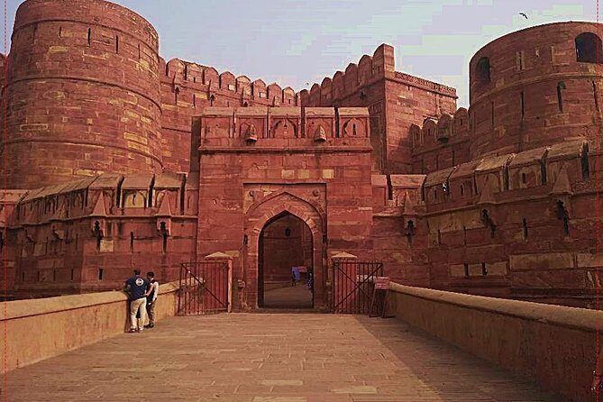 Taj Mahal, Agra Fort, & Fatehpur Sikri Day trip From Delhi by car - What Travelers Say