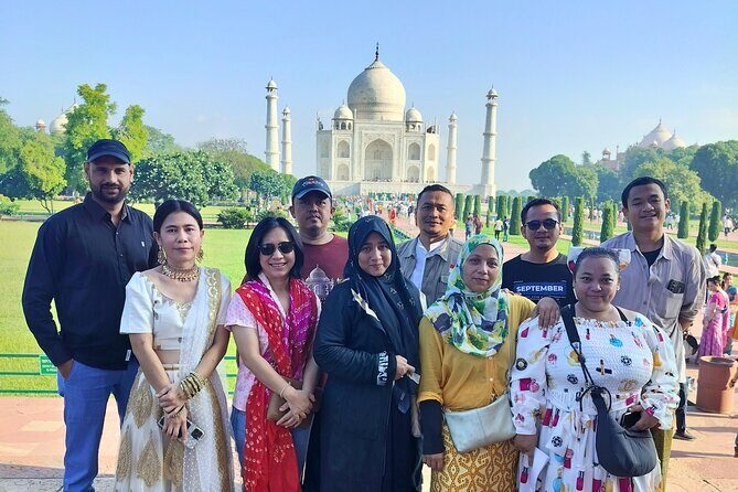 Taj Mahal and Agra Private Guided Tour with Options. - Agra Fort – Mughal Grandeur