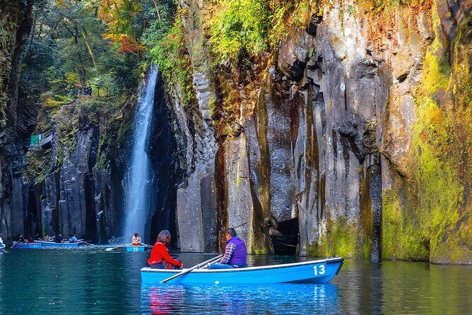 Takachiho Gorge & Ancient Shrines Day Trip from Fukuoka - What Makes This Tour Stand Out?