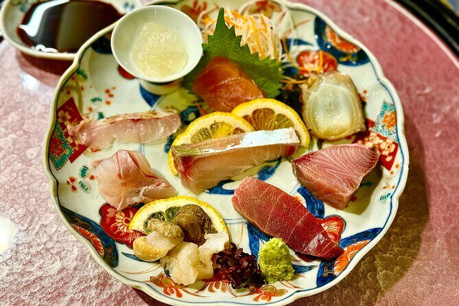 Takayama: Private Barhopping Tour with Hotel Pickup - The Dinner Option — A Local Izakaya Experience
