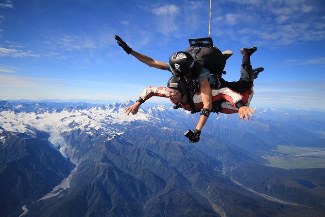 Tandem Skydive 18,000ft from Franz Josef - The Practicalities: What to Expect and What You Need