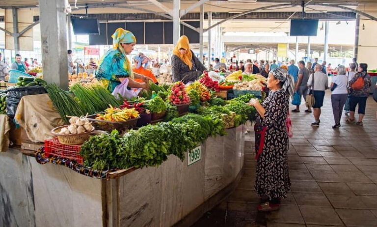 Tashkent: 4 Hour Food Tour and Metro Journey with a Guide - Value and Practicalities