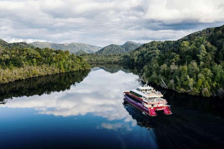Tasmania: 6-Day Comfort Tour for Wilderness and Wildlife - The Travel and Comfort Aspects