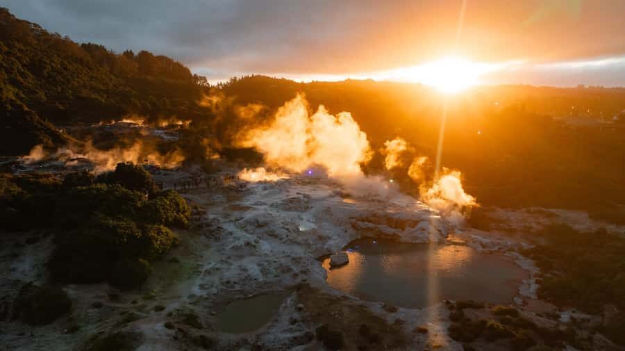 Te Puia: Te P Indigenous Combo - Tour, Dinner + Haka - Practical Tips for Travelers