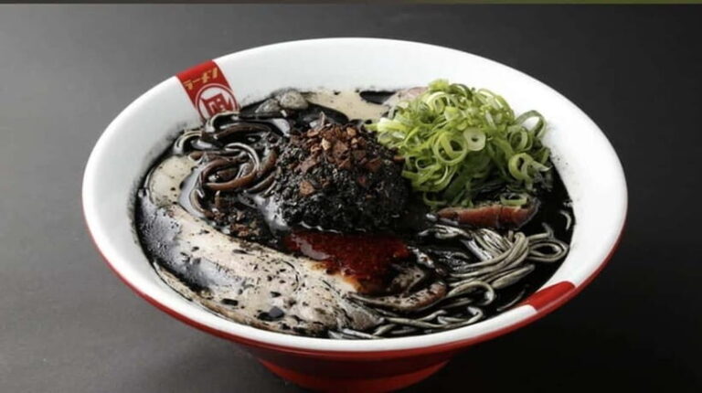 Tokyo: Hidden Ramen Tasting Tour in Shibuya with Local Guide - Who Would Enjoy This Tour?
