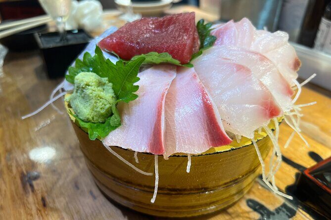 Tokyo: Shinjuku Food Tour (13 Dishes at 4 Local Eateries) - Guides and Group Experience