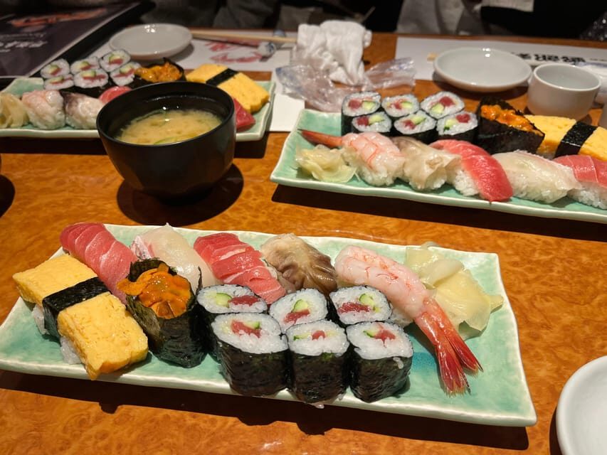 Tokyo: Wagyu and Sushi Gastronomic Journey - Guided Walk Through Kabukicho