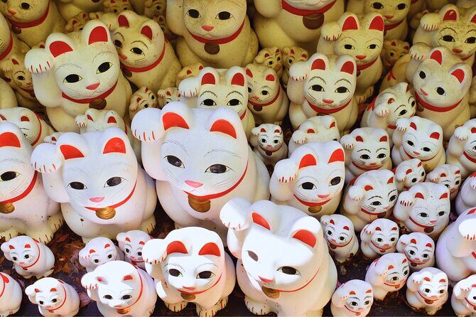 Tokyo: We Love Shibuya, Hachiko and the Lucky Cat Temple - Stop 1: Hachiko — The Epitome of Loyalty