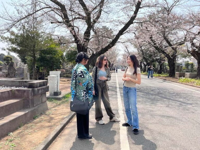 Tokyo Yanaka Old Town Walking Tour (Private/Local guide) - Exploring the Hidden Alleys and Local Gardens