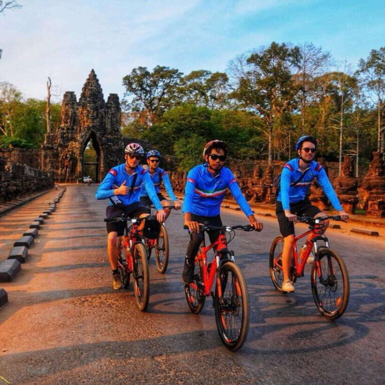 Tour de friends - Discover Angkor Wat Full Day Bike Tour - An In-Depth Look at the Angkor Wat Full-Day Bike Tour
