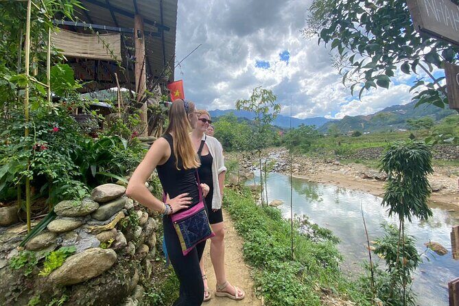 Trekking 2 days 1 night in Sapa by bus from Hanoi - Considerations for Travelers