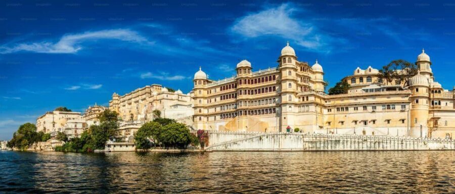 Udaipur: 2-Day Private Tour with Guide & Boat Ride - What Makes This Tour Stand Out?