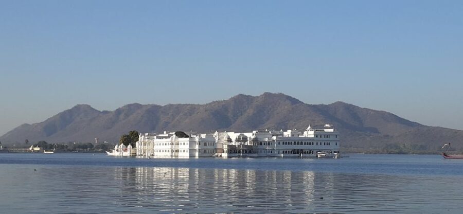 Udaipur Highlights: Private City Sightseeing guided tour - Who Should Consider This Tour?